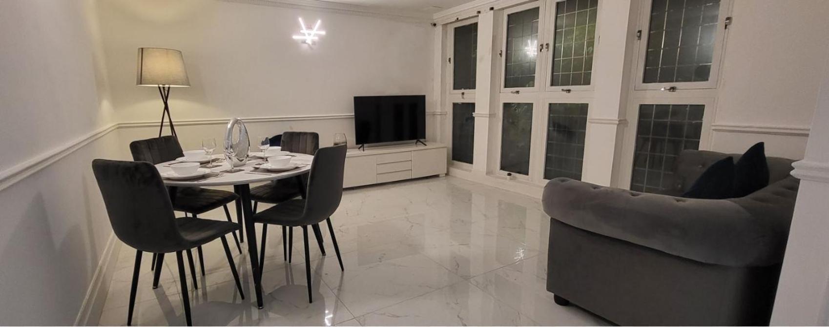 Stunning 2 Bedroom Apartment In Canary Wharf - Morland Apartments Лондон Номер фото
