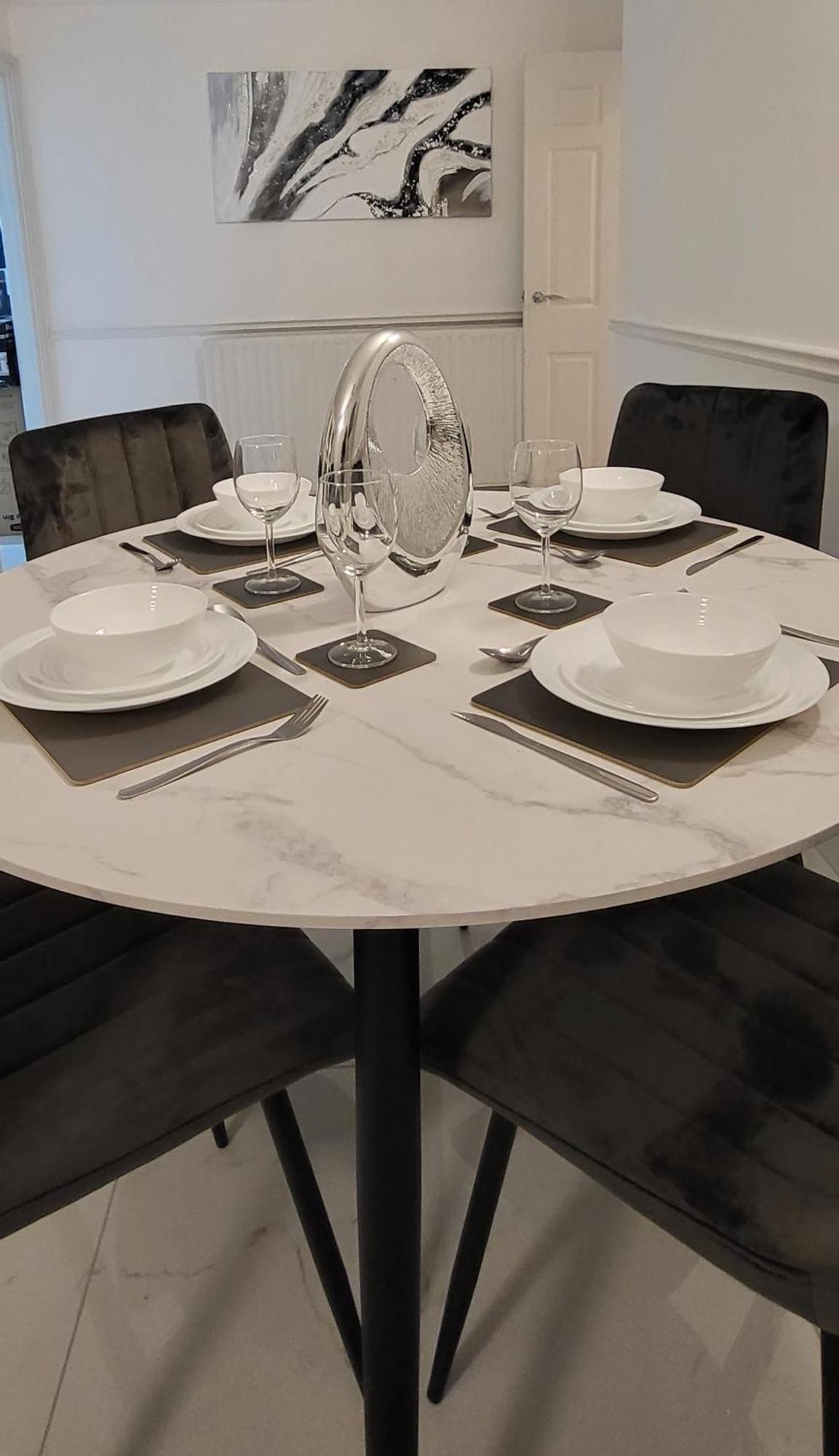 Stunning 2 Bedroom Apartment In Canary Wharf - Morland Apartments Лондон Номер фото