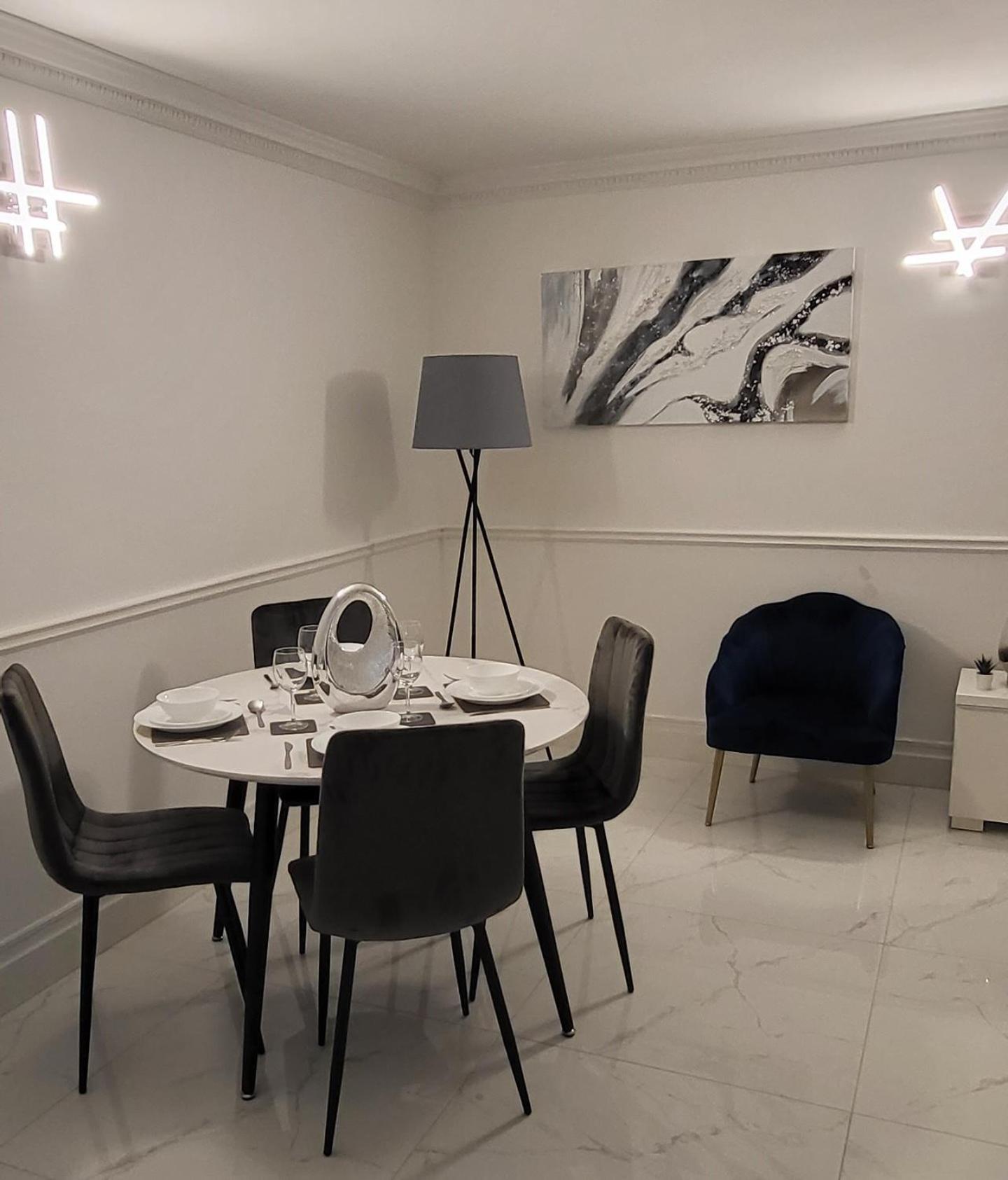 Stunning 2 Bedroom Apartment In Canary Wharf - Morland Apartments Лондон Номер фото